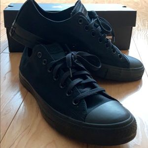 Black on black low top converse. Never worn